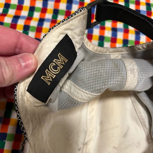 MCM (WHITE CLASSIC MESH CAP IN VISETOS) - Picture 5 of 9